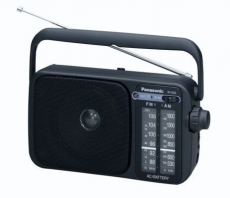 RADIO PORTTIL AM/FM RED PILAS PANASONIC